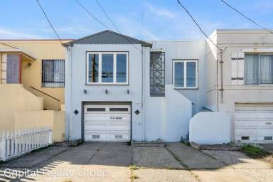 Main picture of 1947 46th Ave