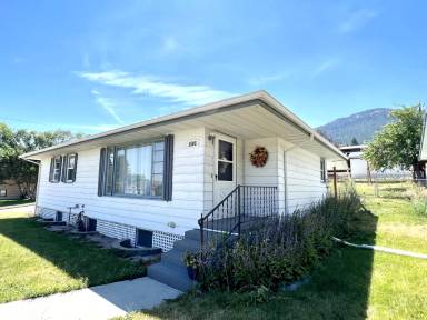 Main picture of 1505 Knight St