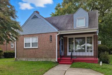Main picture of 4311 Kennison Ave