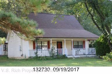 Main picture of 1805 Majestic Dr