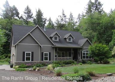 Main picture of 8404 Willow Dr NE