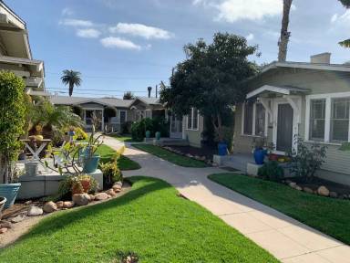 Main picture of 4049-63 Park Blvd San Diego