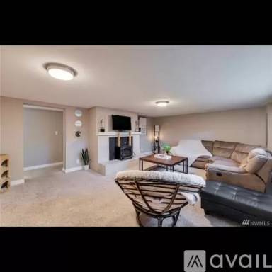 Main picture of 1405 Springwater Ave