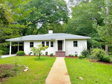 Main picture of 348 Bowden Dr