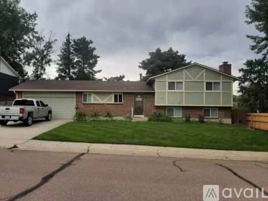 Main picture of 4007 Loring Cir N