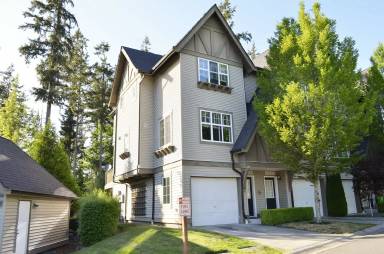 Main picture of 22528 NE Alder Crest Ln
