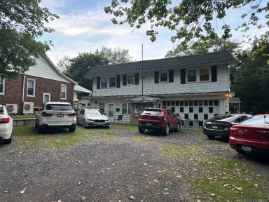 Main picture of 516 Oakwood St