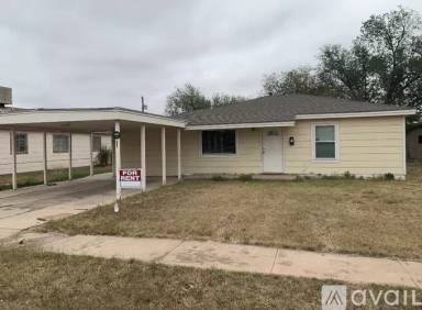 Main picture of 1516 N Brazos Ave