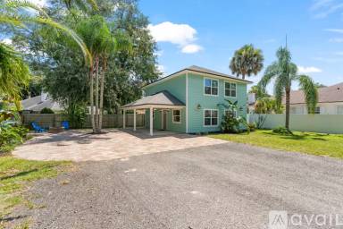 Main picture of 6643 Rivercrest Dr
