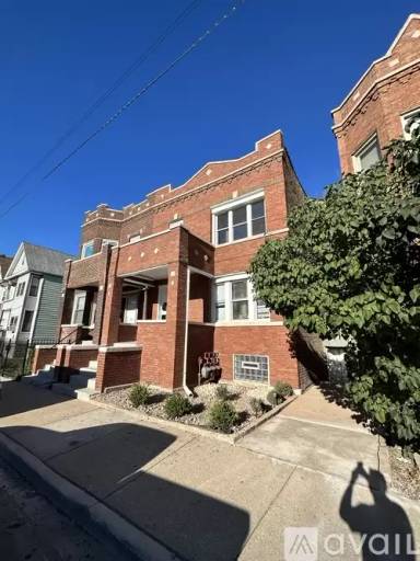 Main picture of 3109 N Kedzie Ave