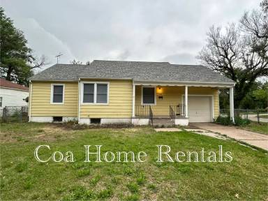 Main picture of 1559 N Old Manor Rd