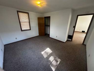 Main picture of 2403 Patee St