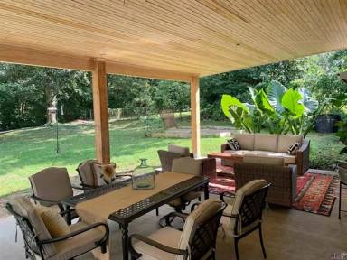 Main picture of 1174 Baird Dr