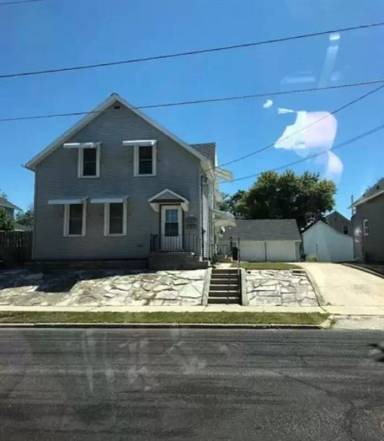 Main picture of 713 S 24th St