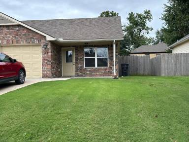 Main picture of 11 S Kansas Ct