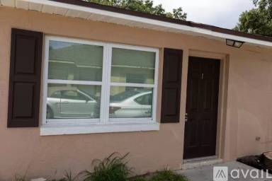 Main picture of 1702 Birchwood Cir