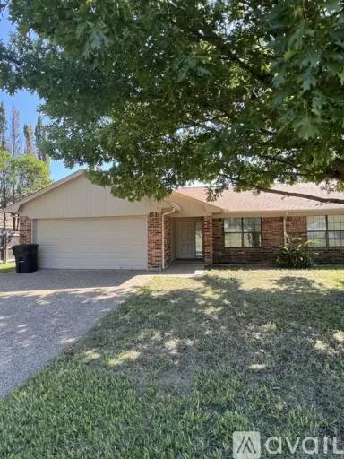 Main picture of 1209 Hyde Park Blvd