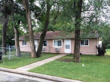 Main picture of 1110 2nd St SE