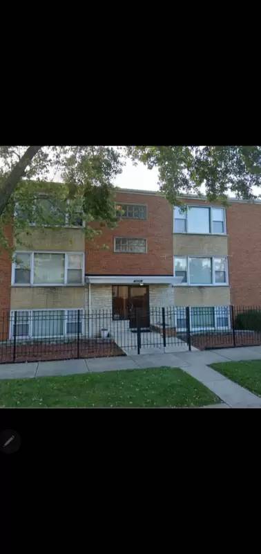 Main picture of 7900 S Sacramento Ave