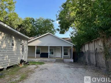 Main picture of 3408 Coal St