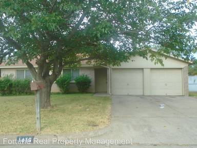 Main picture of 1416 Warren Ln