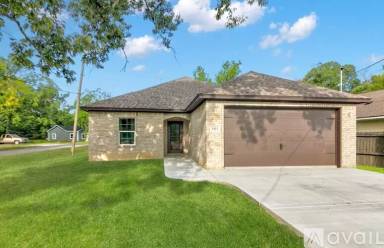 Main picture of 3451 West Ave