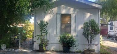 Main picture of 300 E Arbor St
