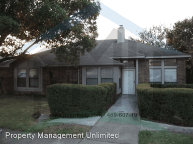 Main picture of 823 Astaire Ave