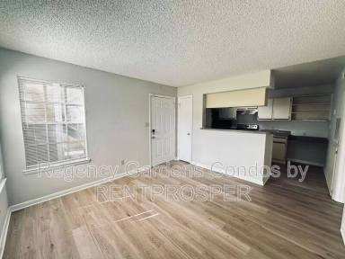 Main picture of Regency Gardens Condos