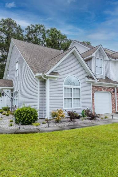 Main picture of 336 Weeping Willow Way