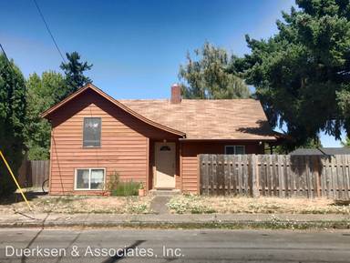 Main picture of 2305 NW Fillmore Ave