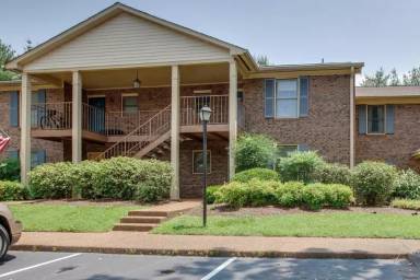 Main picture of 250 Westfield Dr