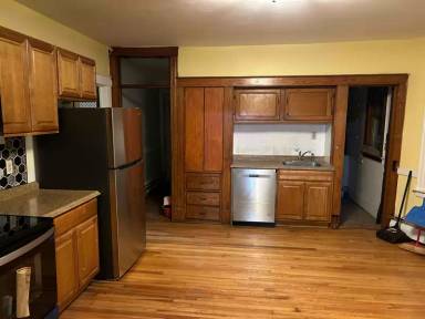 Main picture of 37 Allen St