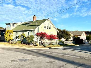 Main picture of 518 Congress Ave