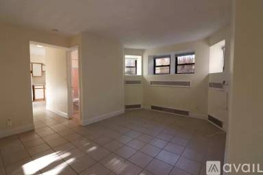 Main picture of 120A Babcock St