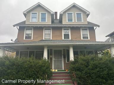 Main picture of 2859 Avondale Ave