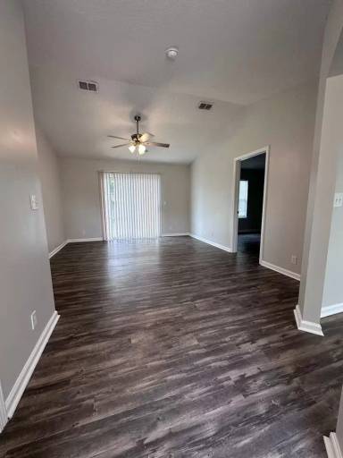 Main picture of 92 Dellwood Pl