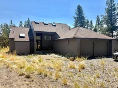 Main picture of 3 Cinder Ln