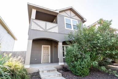 Main picture of 4616 Graceful Ln