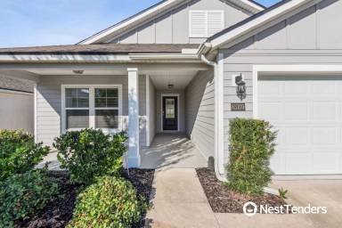 Main picture of 83109 Village Walk