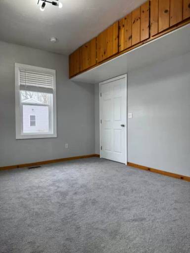 Main picture of 152 Broadway