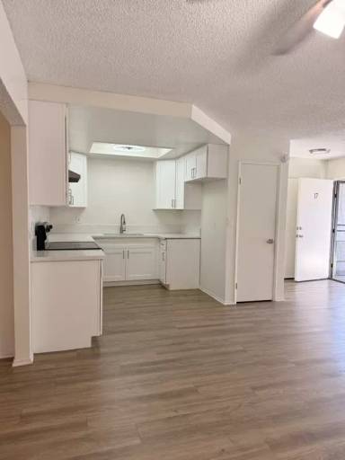 Main picture of 1400 Peckham St