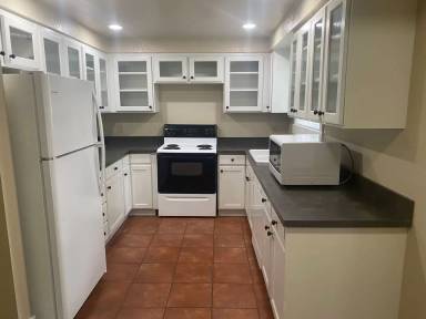 Main picture of 813 S Lincoln Pl