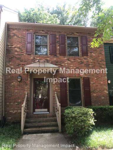 Main picture of 3224 Coachmans Way