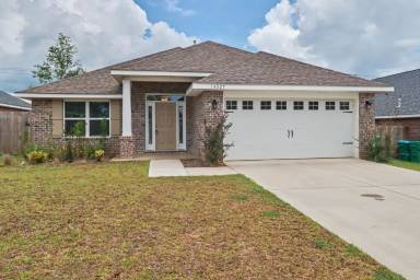 Main picture of 14027 Oak Arbor Dr