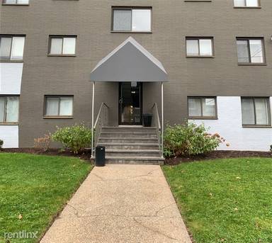 Main picture of 134 Summer St