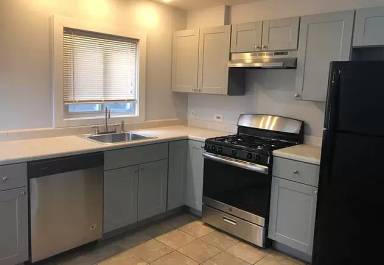 Main picture of 1927 Jackson Ave