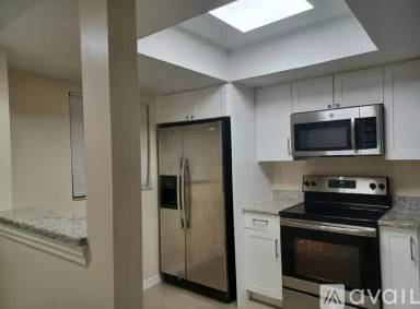 Main picture of 4945 Puritan Cir