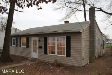 Main picture of 422 Holly Dr