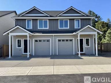 Main picture of 531 Maple St